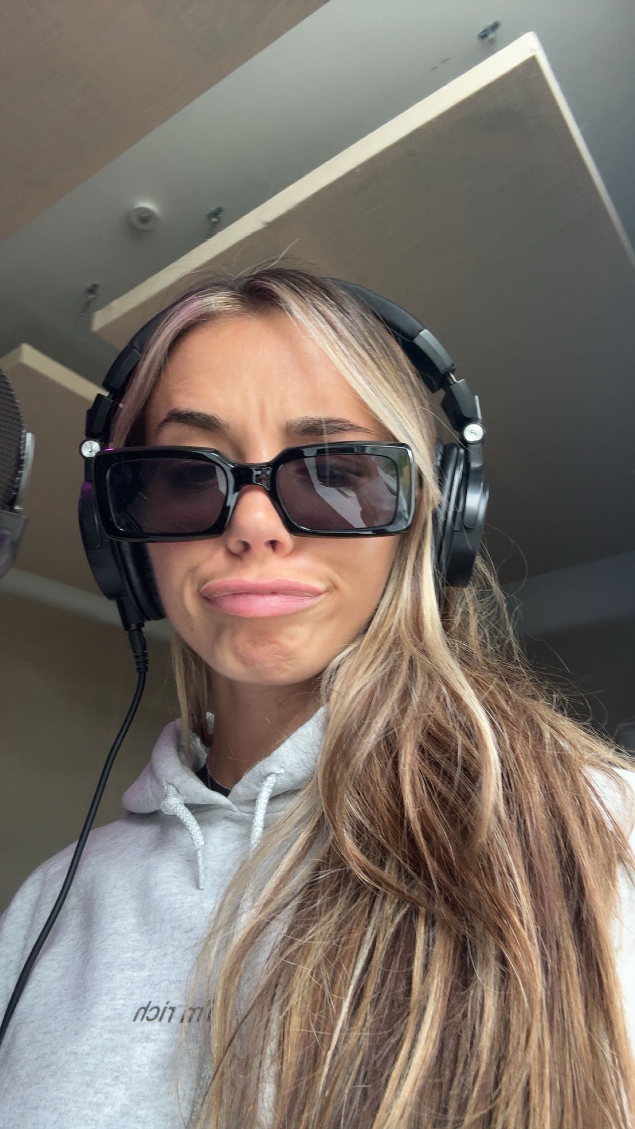 sadie.mckenna snapchat image archive image