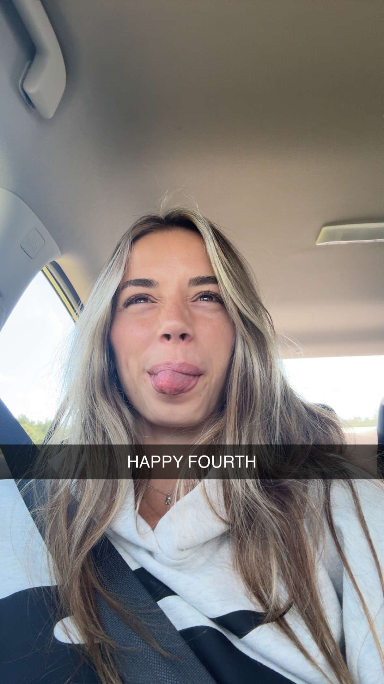 sadie.mckenna snapchat image archive image