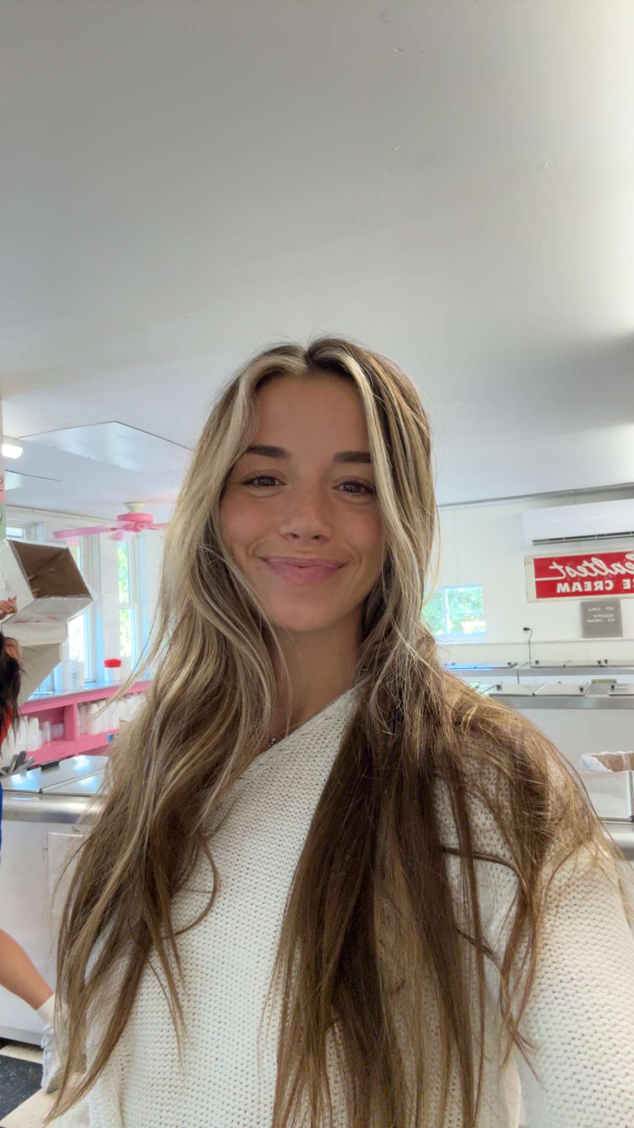 sadie.mckenna snapchat image archive image