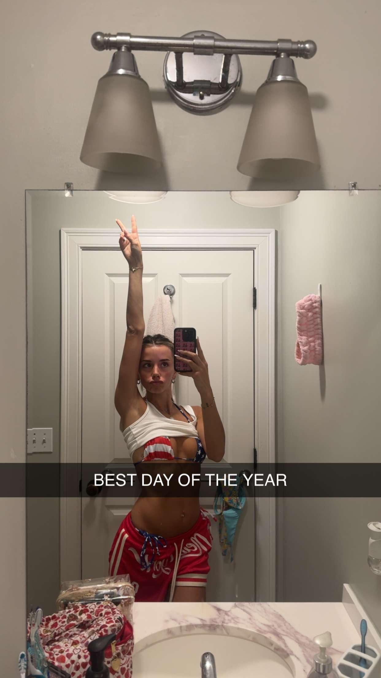 sadie.mckenna snapchat image archive image