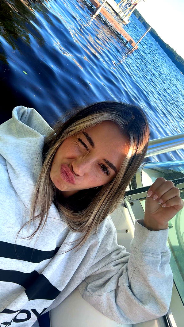 sadie.mckenna image ~ Altpins