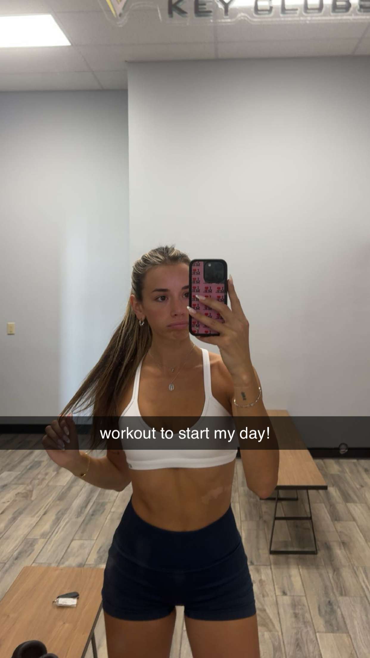 sadie.mckenna snapchat image archive image