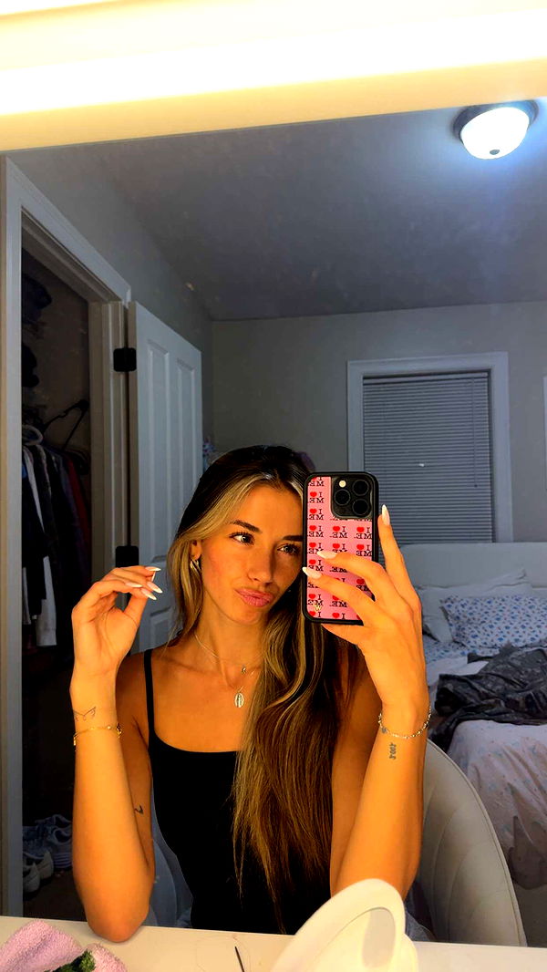 sadie.mckenna image ~ Altpins