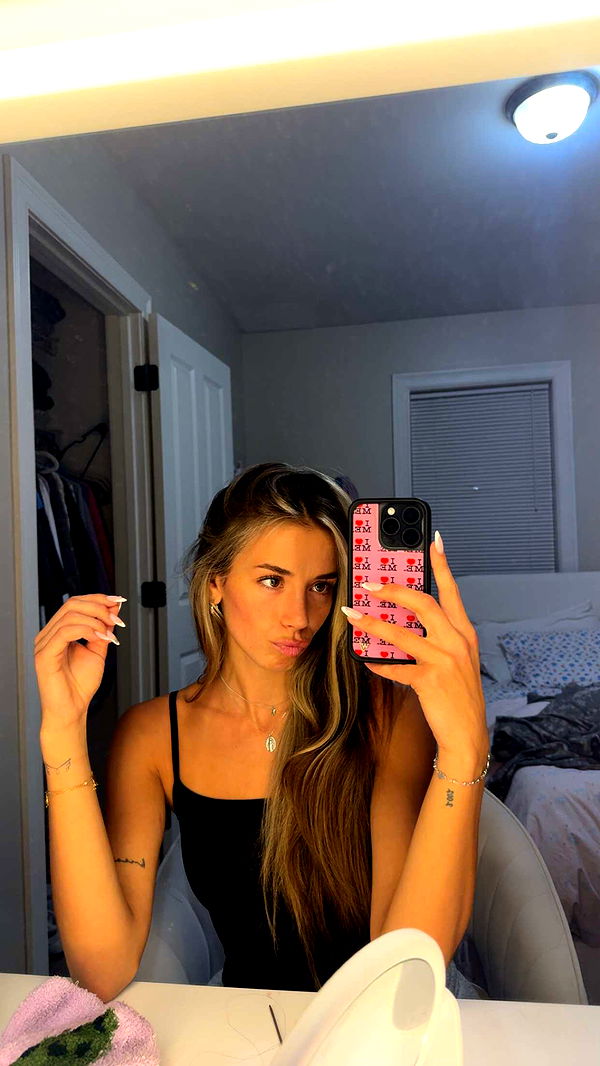 sadie.mckenna image ~ Altpins