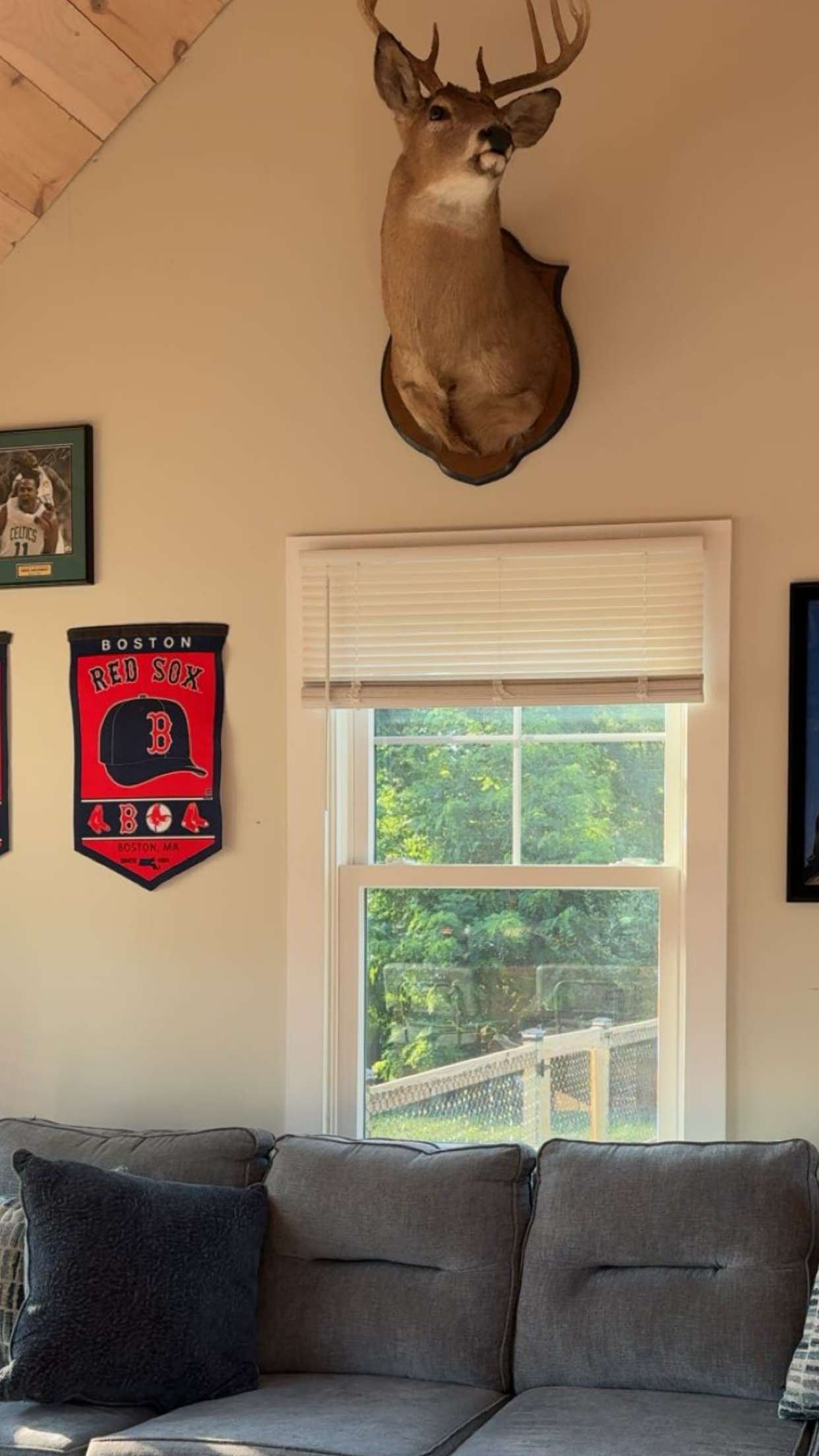 sadie.mckenna snapchat image archive image