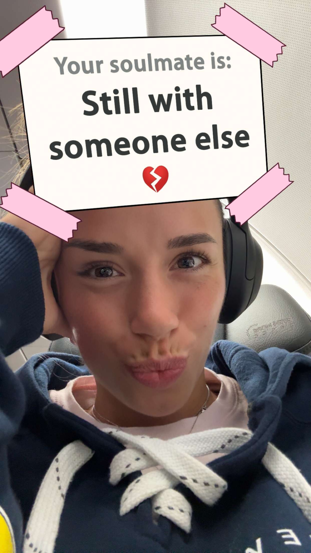 sadie.mckenna snapchat image archive image