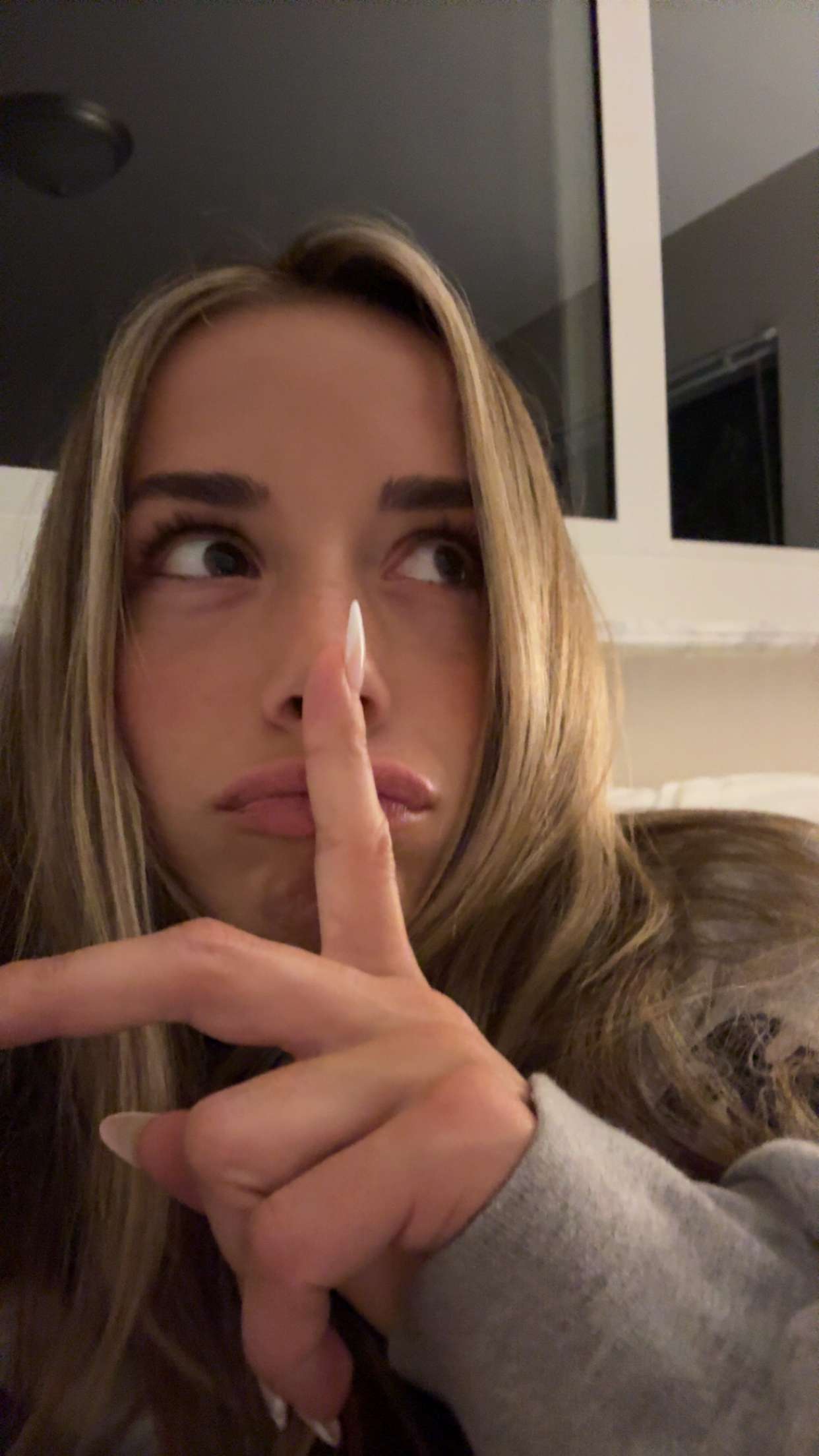 sadie.mckenna snapchat image archive image