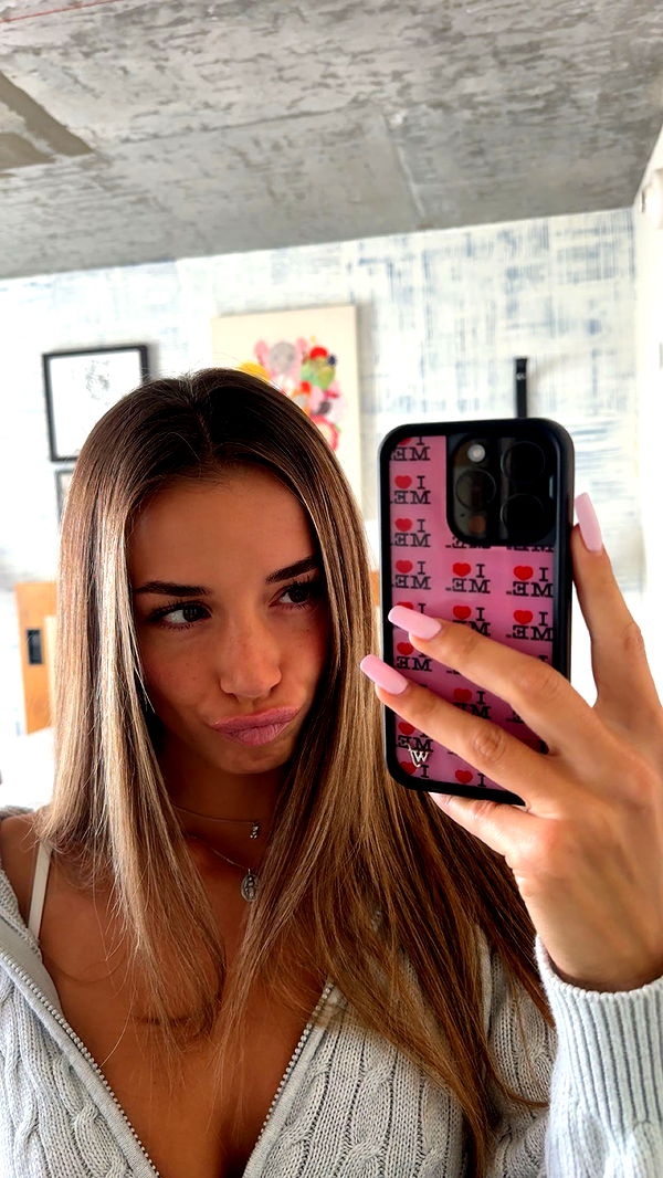 sadie.mckenna image ~ Altpins