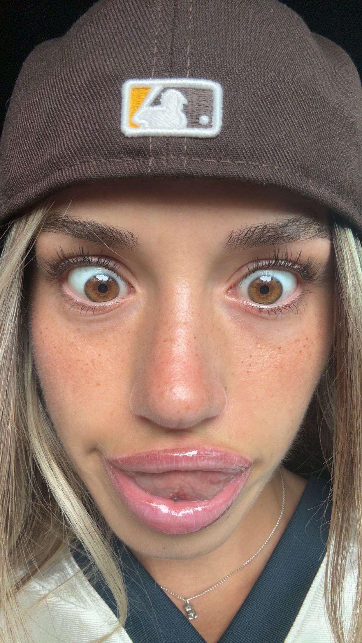 sadie.mckenna snapchat image archive image