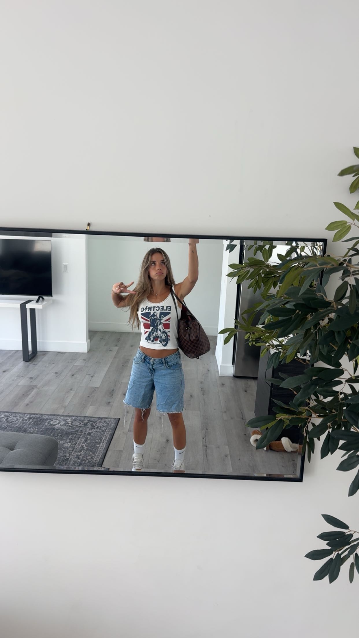 sadie.mckenna snapchat image archive image