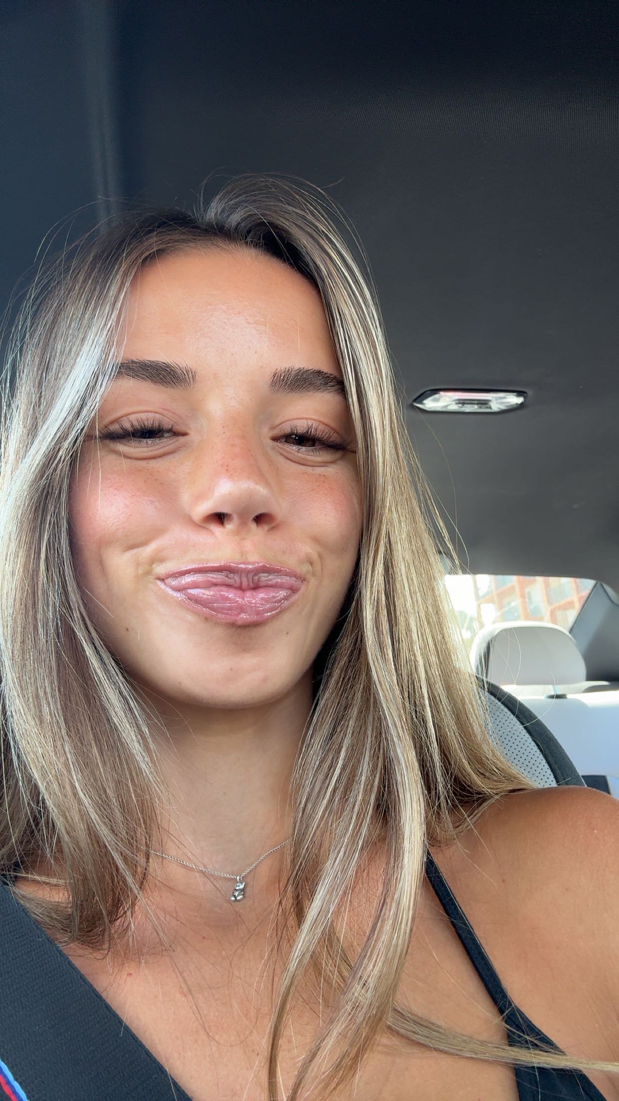 sadie.mckenna snapchat image archive image