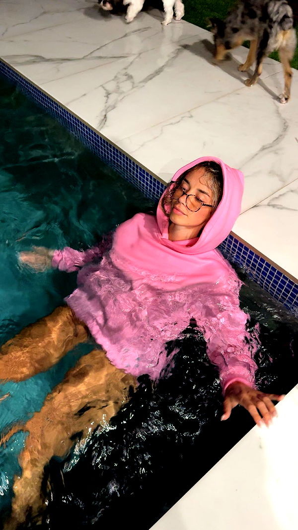 sadie.mckenna image ~ Altpins