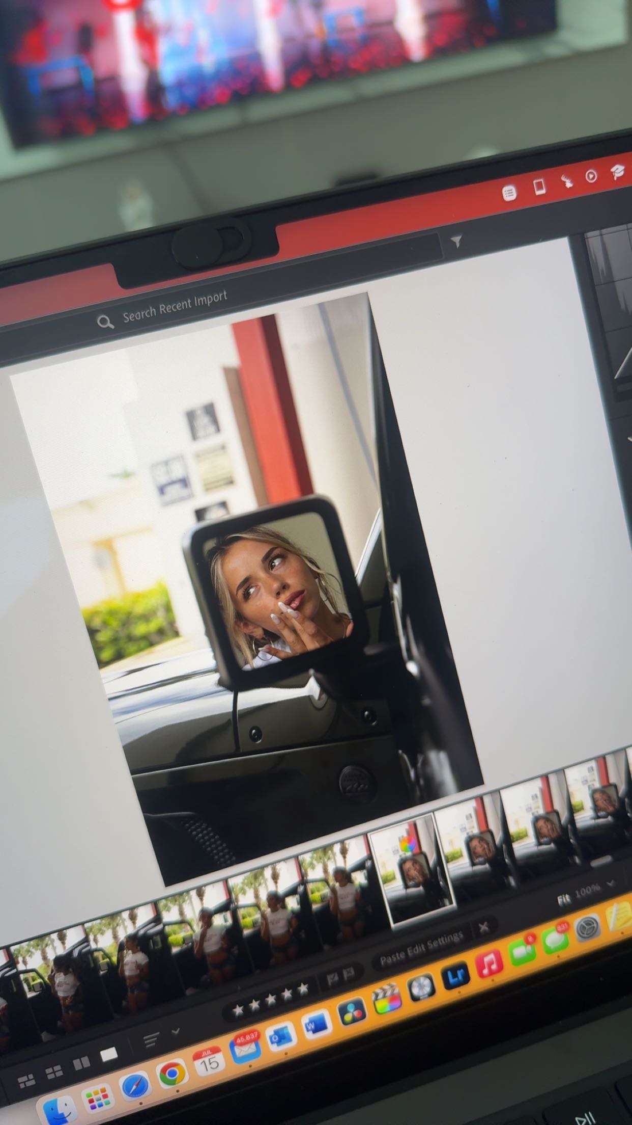 sadie.mckenna snapchat image archive image