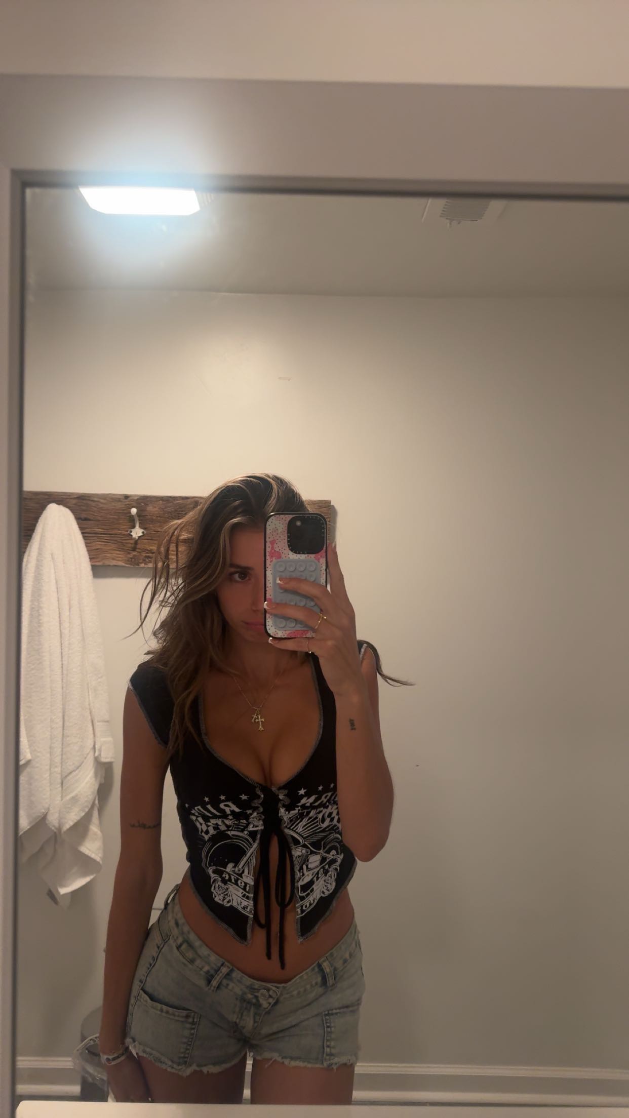 sadie.mckenna snapchat image archive image