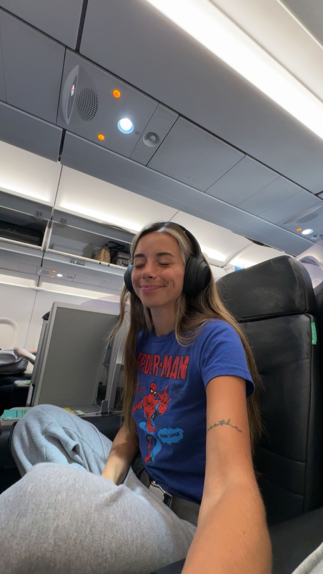 sadie.mckenna snapchat image archive image