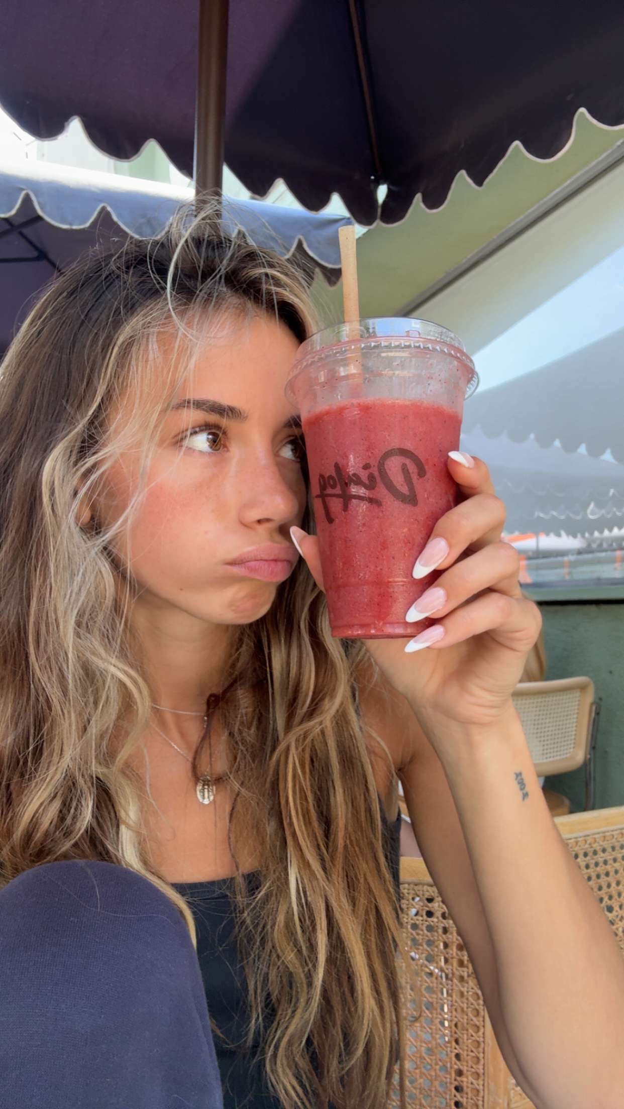 sadie.mckenna snapchat image archive image