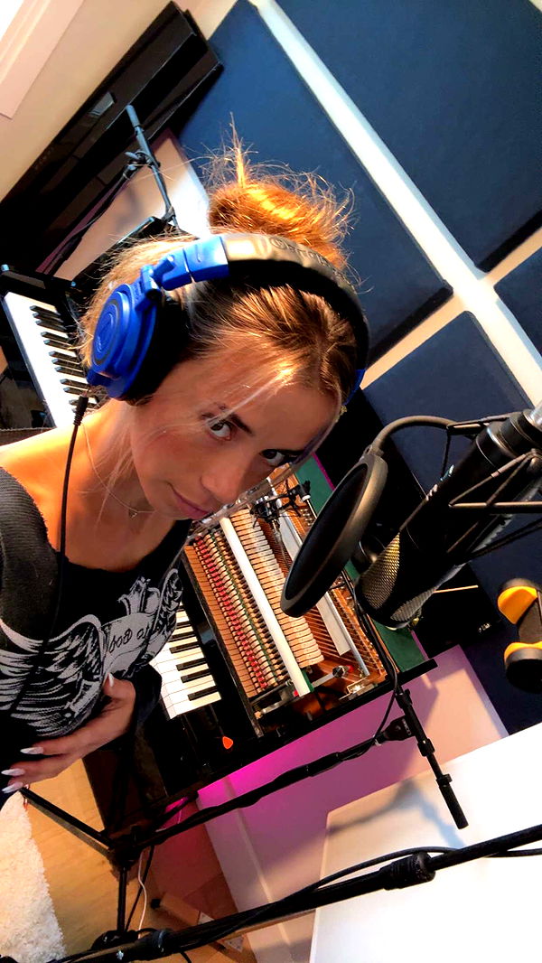 sadie.mckenna image ~ Altpins