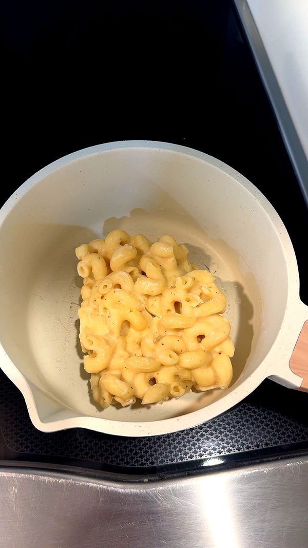 sadie.mckenna image ~ Altpins