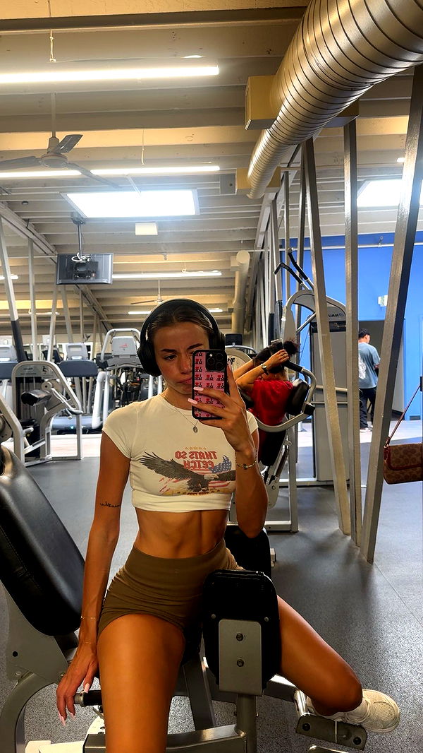 sadie.mckenna image ~ Altpins