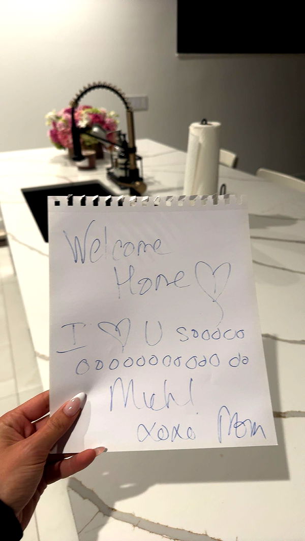 sadie.mckenna image ~ Altpins