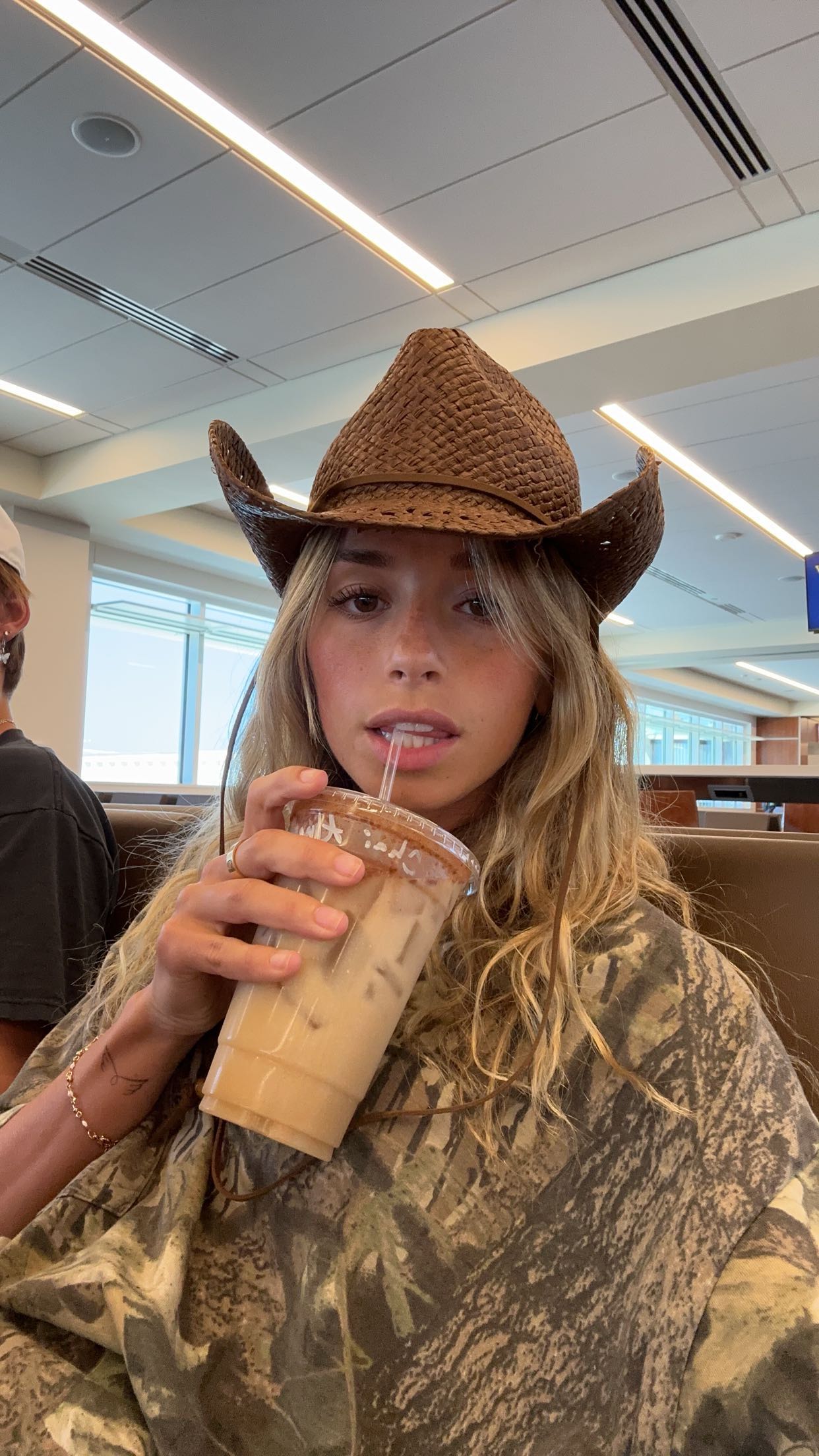 sadie.mckenna snapchat image archive image