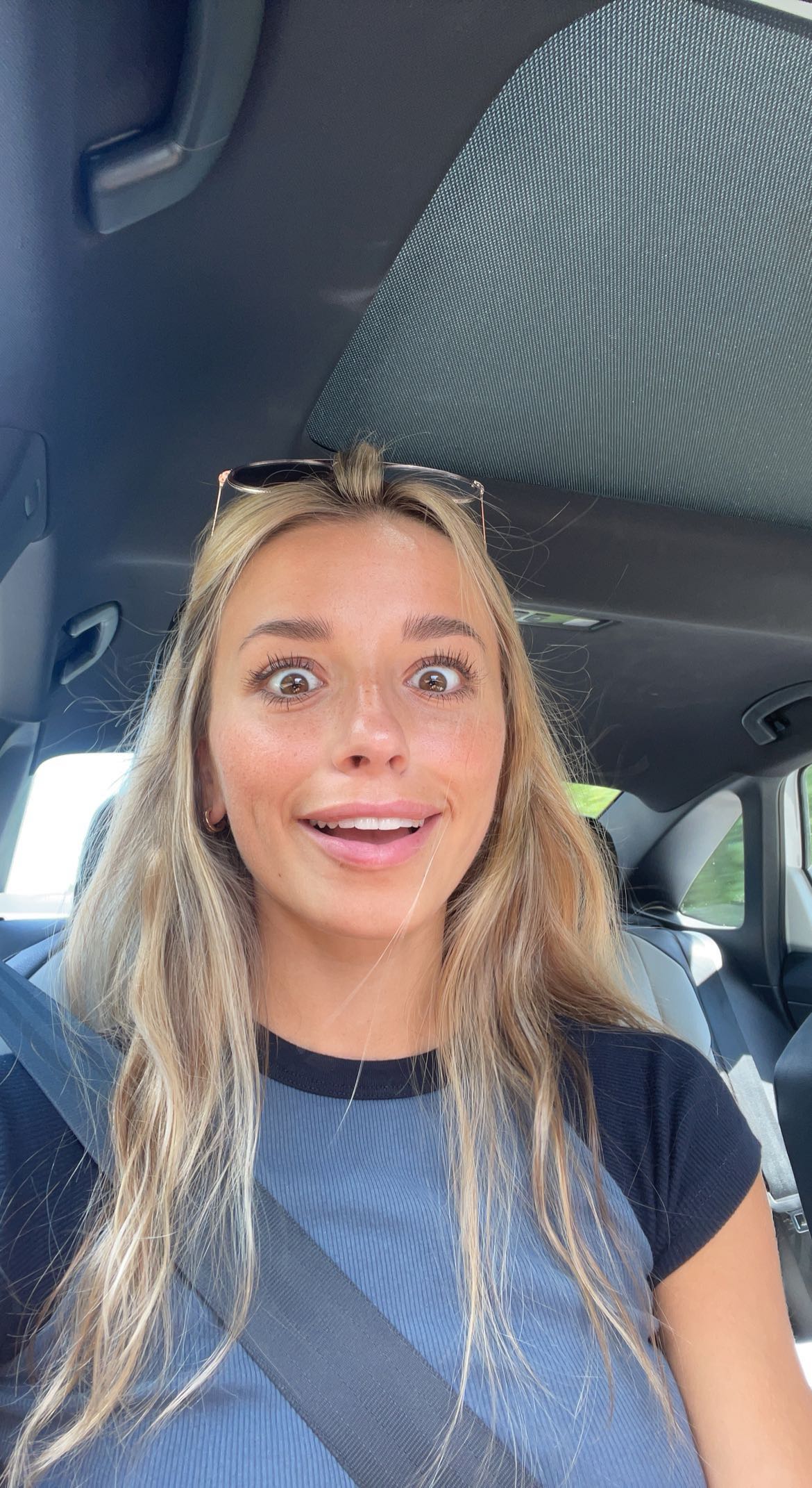 sadie.mckenna snapchat image archive image