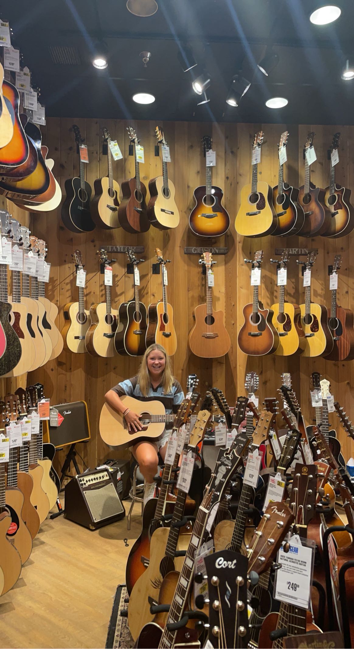 sadie.mckenna snapchat image archive image