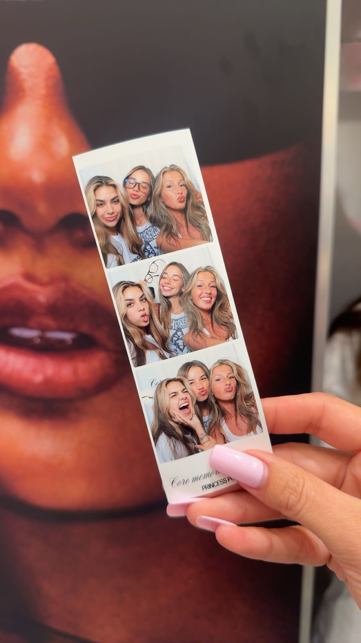 sadie.mckenna snapchat image archive image