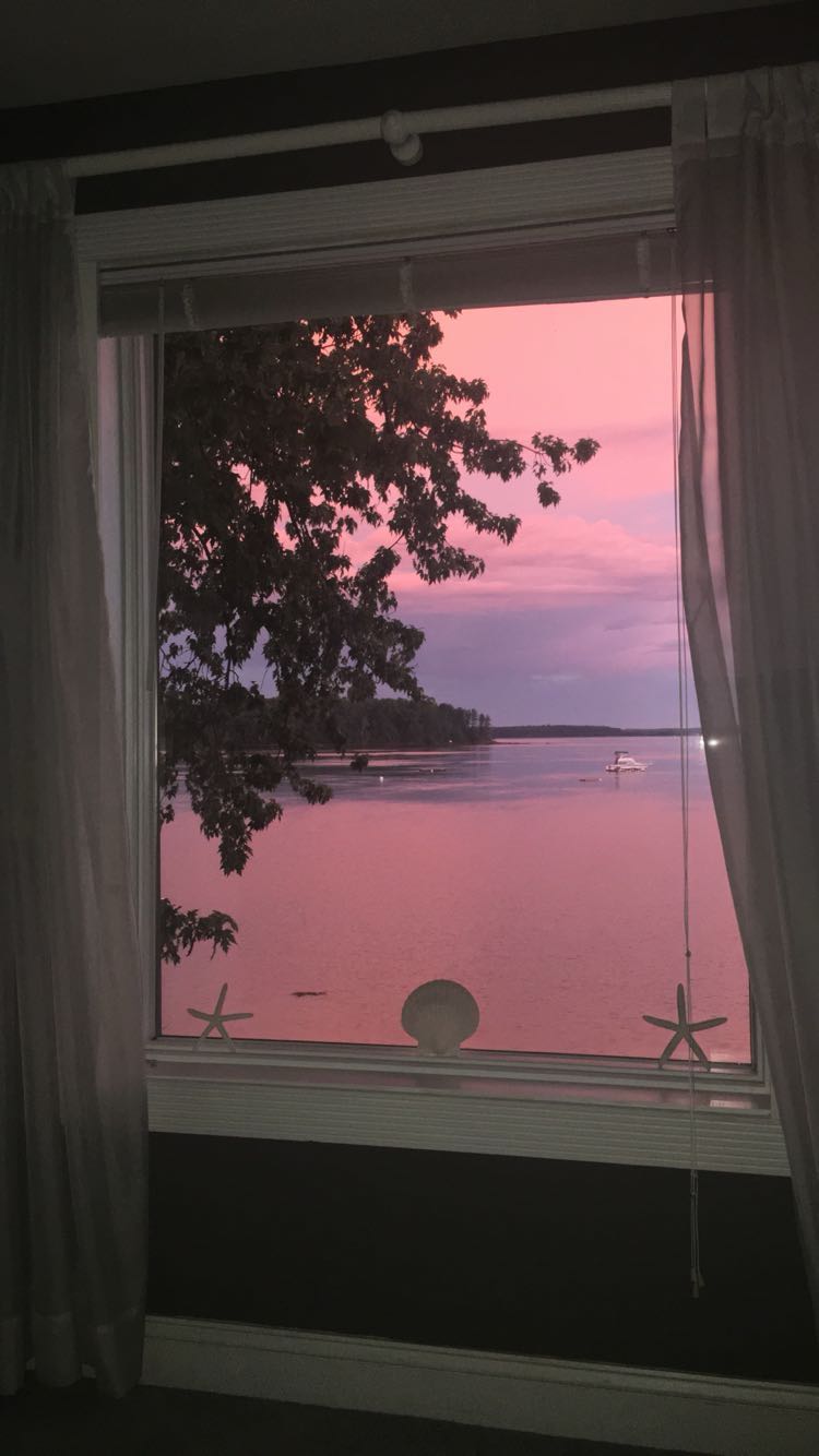 sadie.mckenna snapchat image archive image