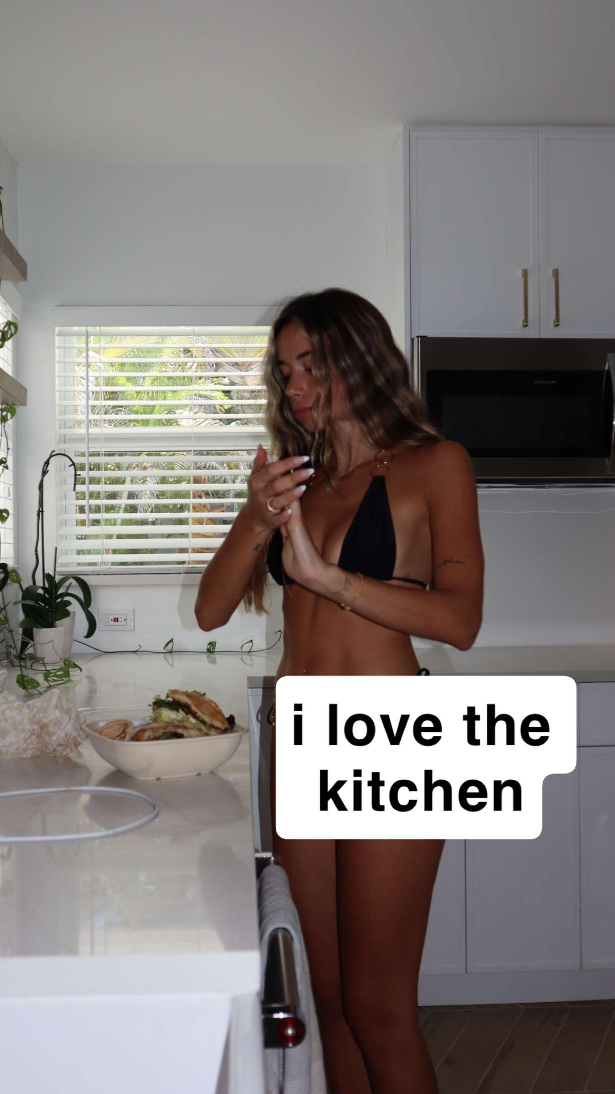 sadie.mckenna snapchat image archive image