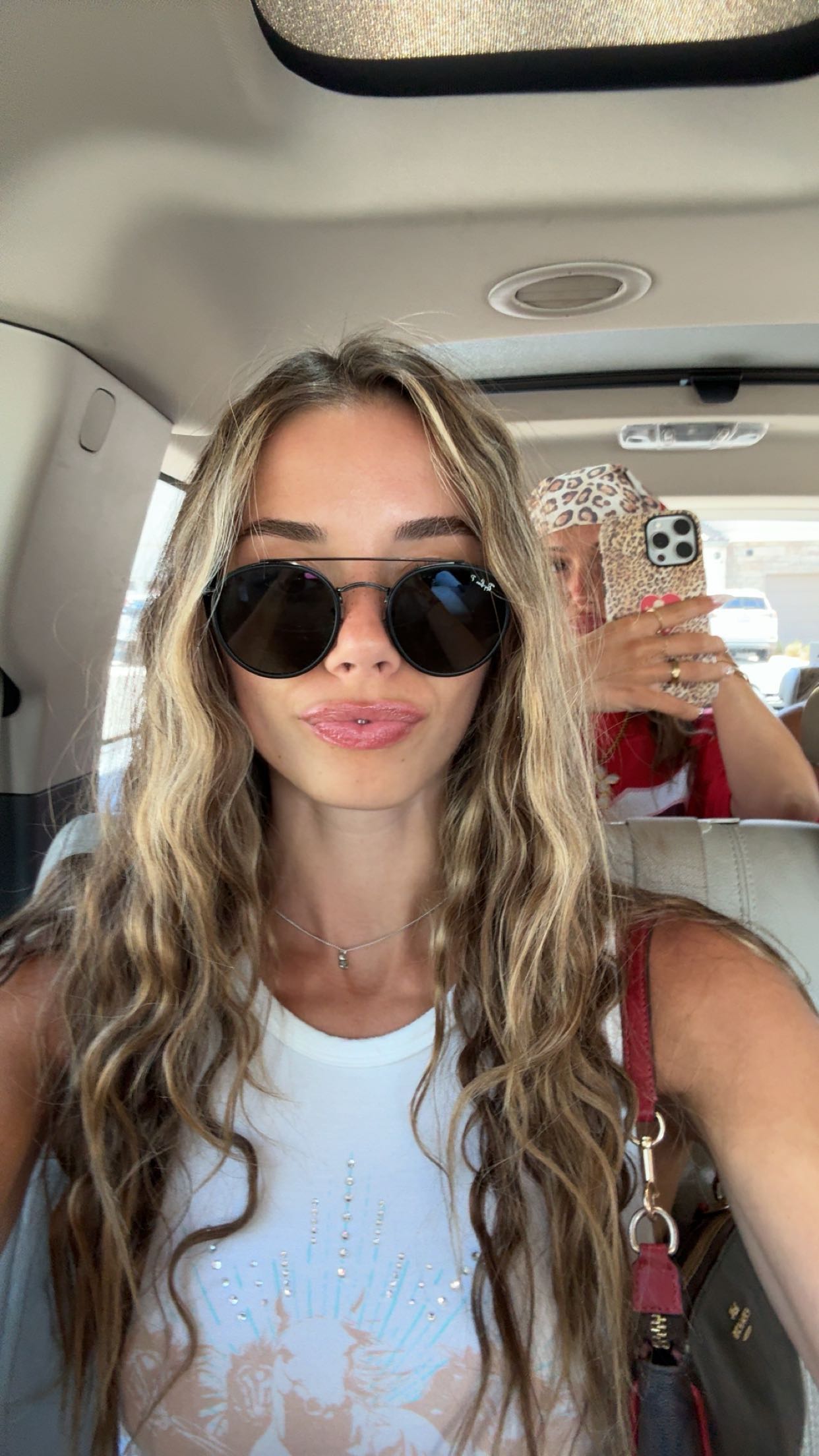 sadie.mckenna snapchat image archive image