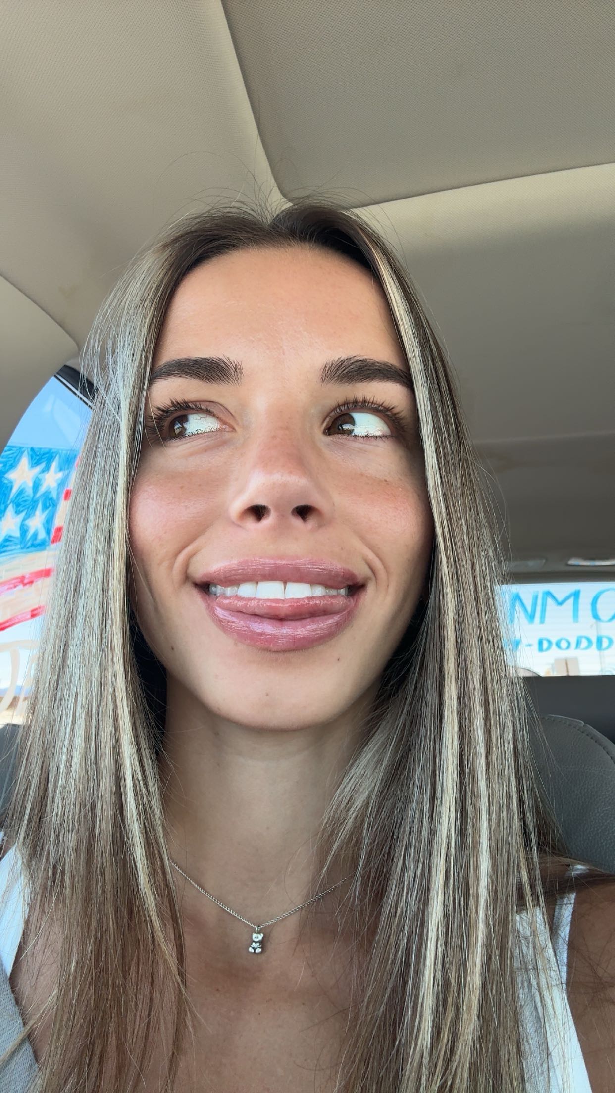 sadie.mckenna snapchat image archive image