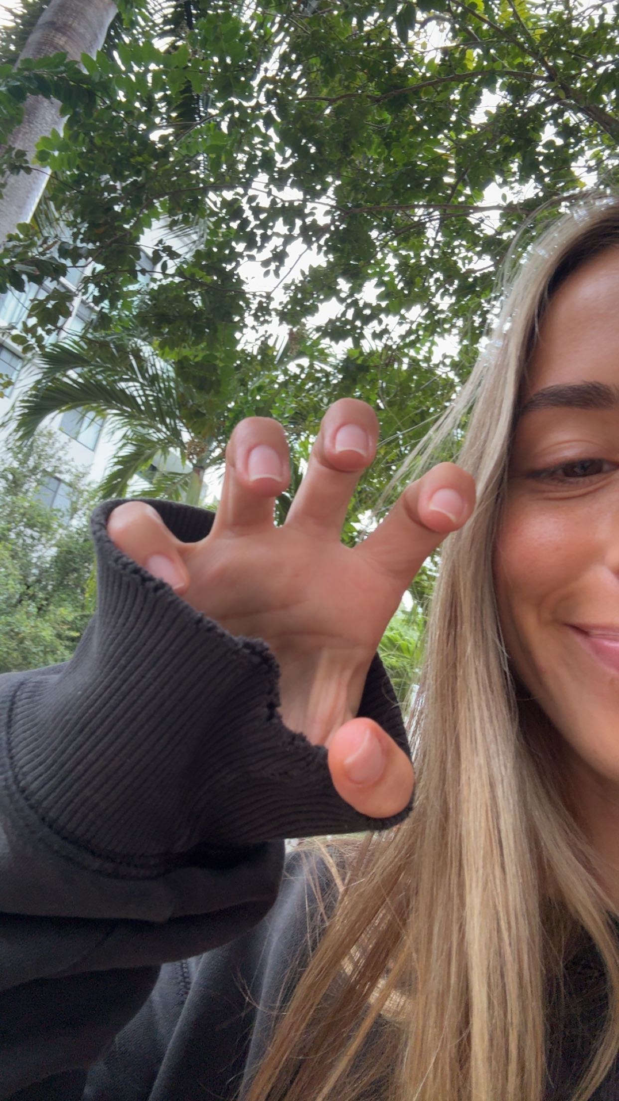 sadie.mckenna snapchat image archive image