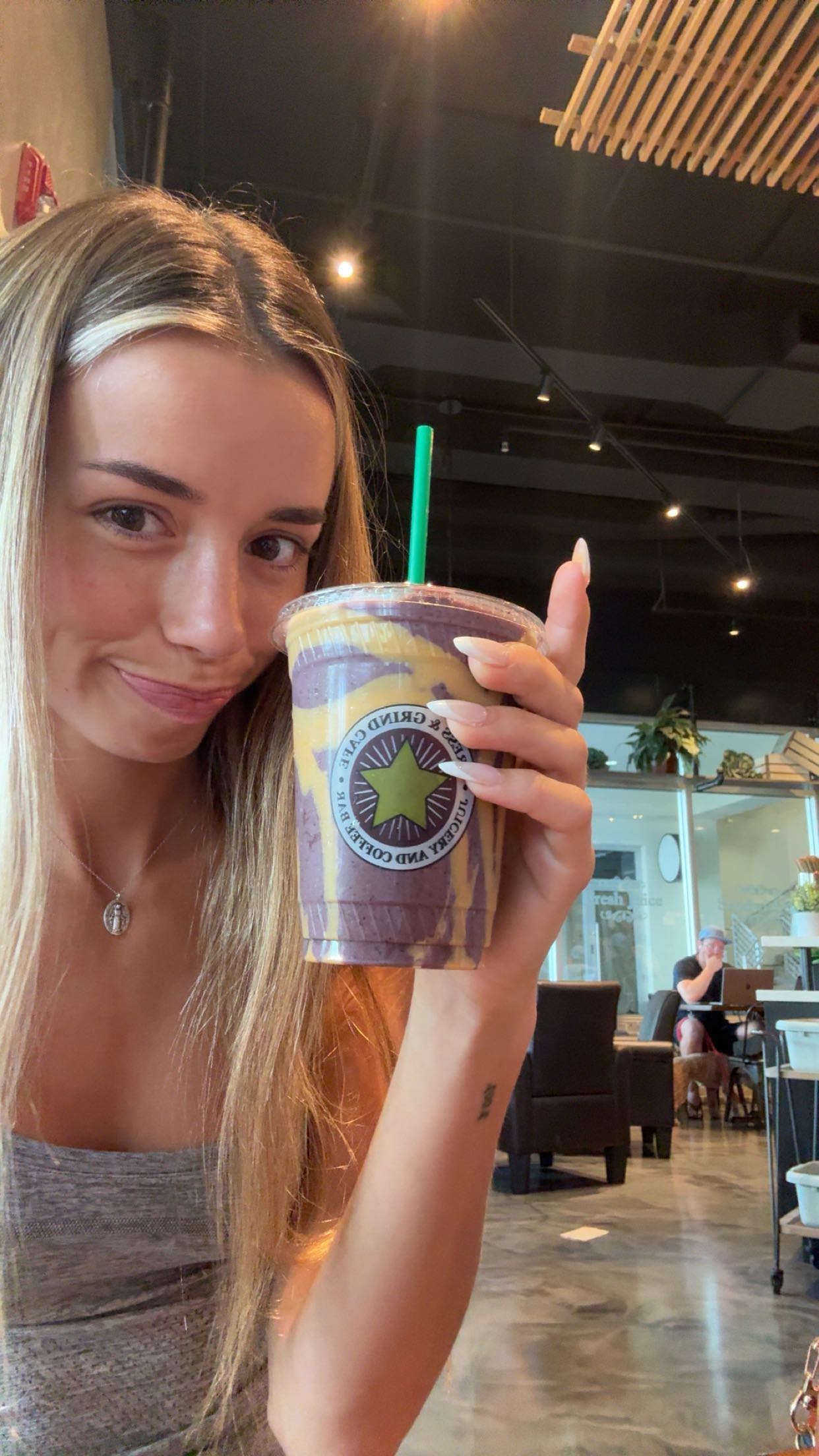 sadie.mckenna snapchat image archive image