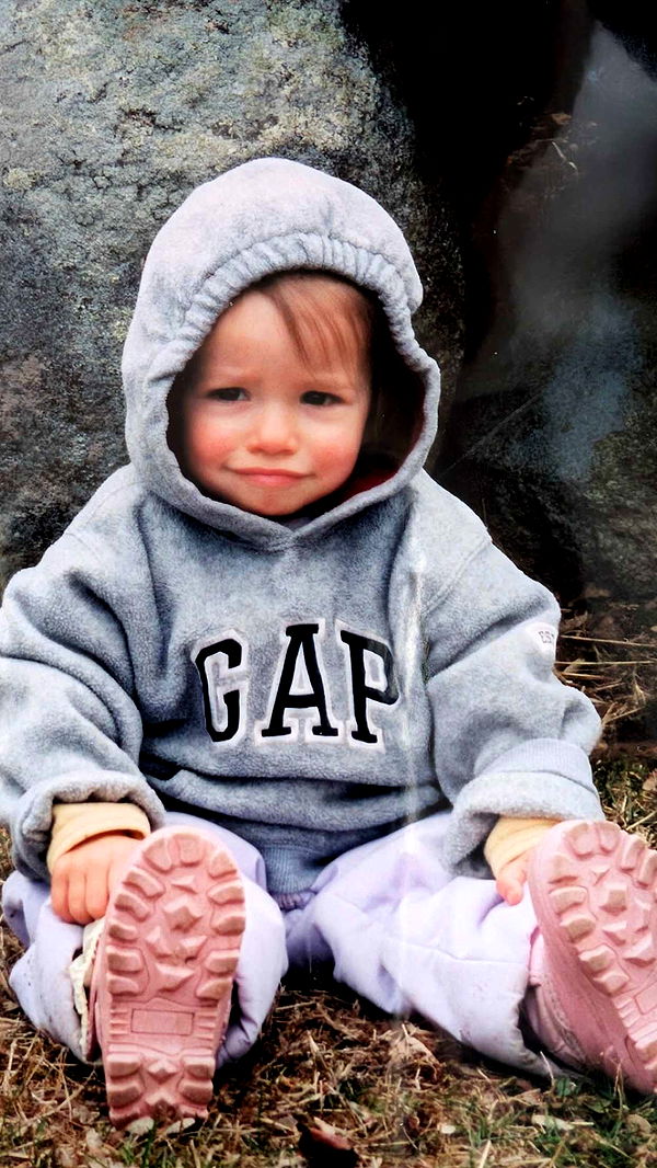 sadie.mckenna image ~ Altpins