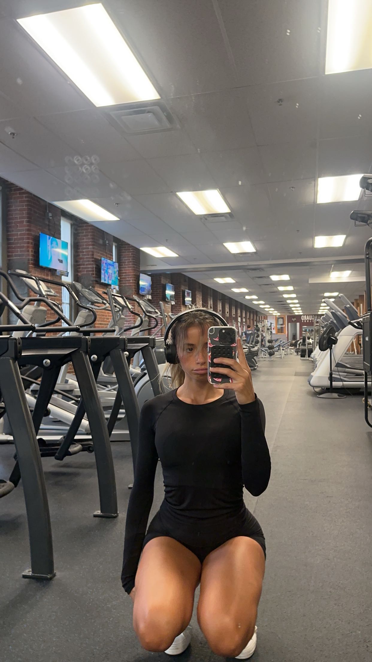 sadie.mckenna snapchat image archive image