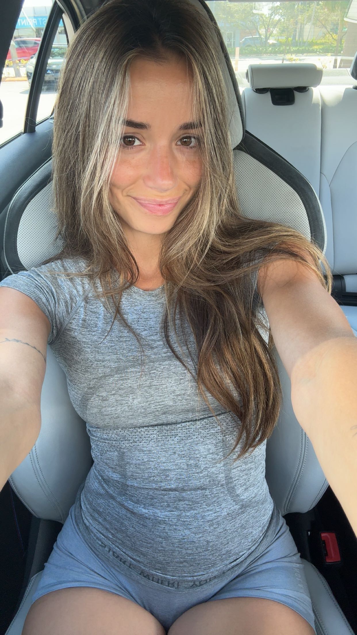 sadie.mckenna snapchat image archive image