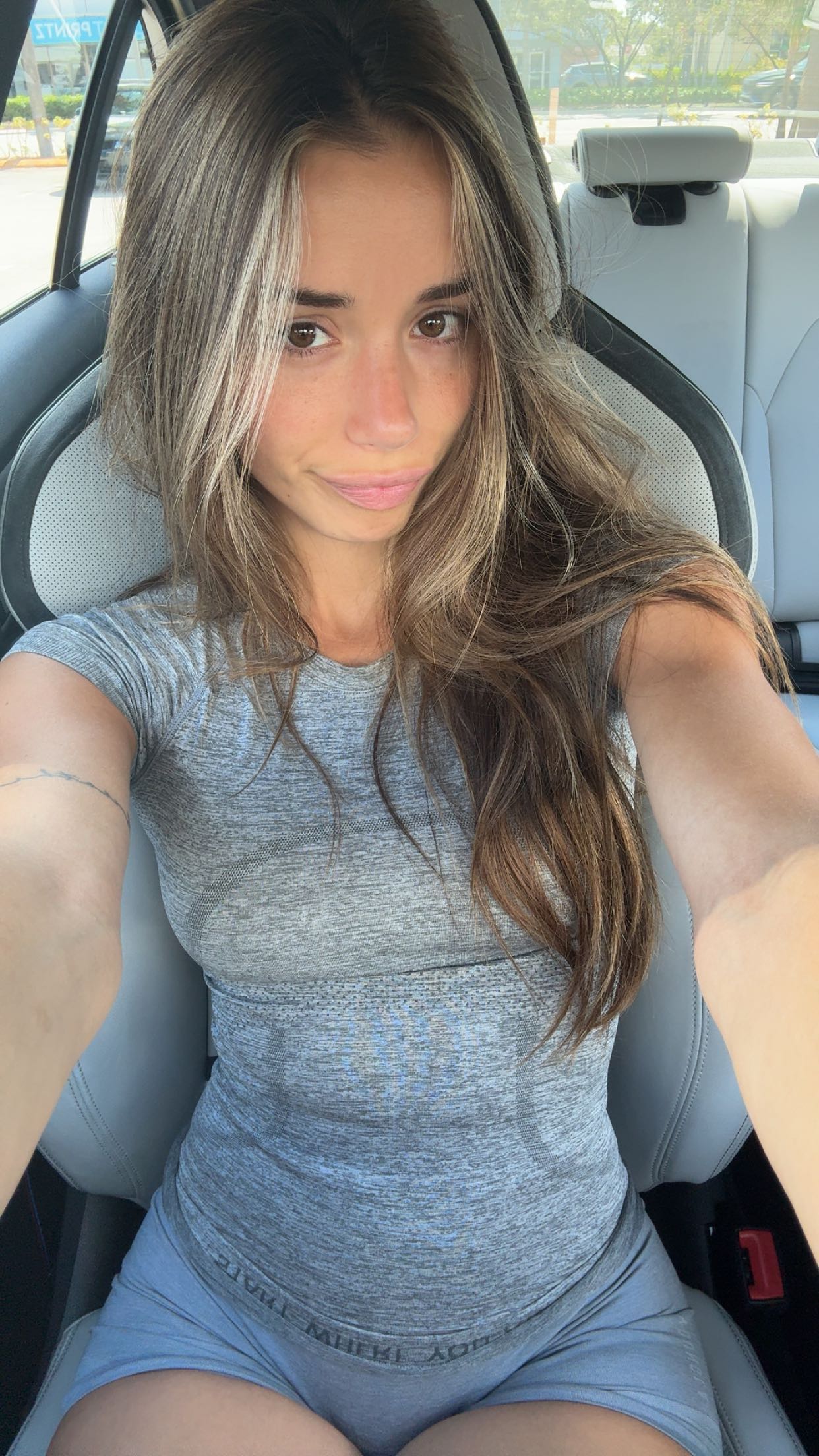 sadie.mckenna snapchat image archive image