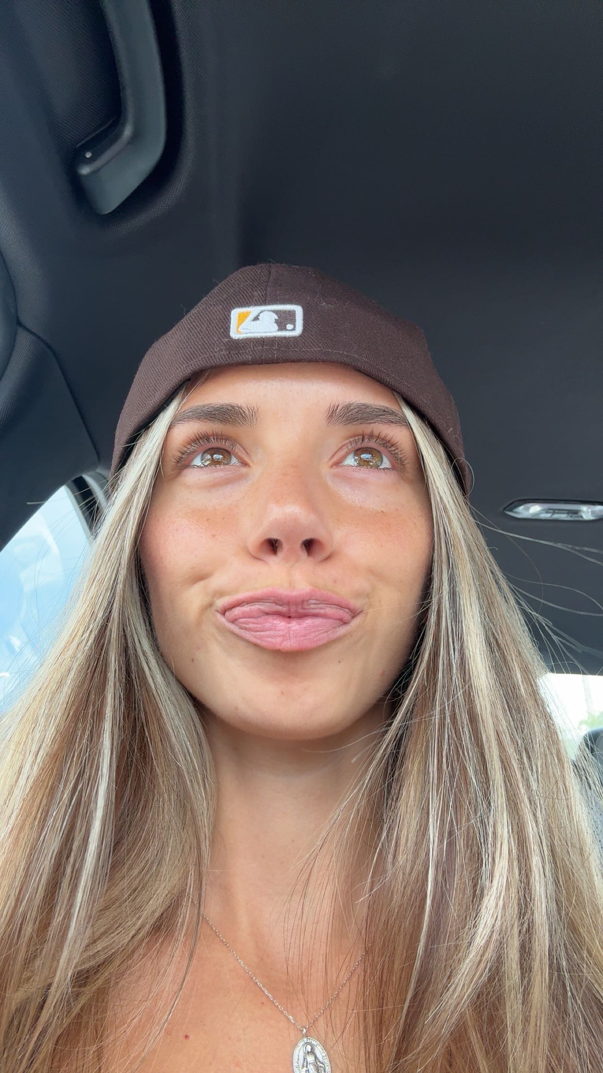 sadie.mckenna snapchat image archive image