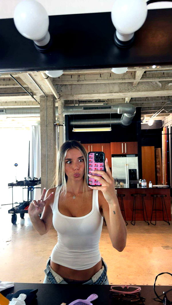 sadie.mckenna image ~ Altpins