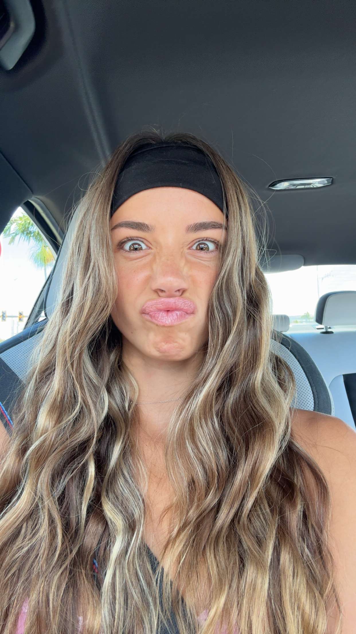 sadie.mckenna snapchat image archive image