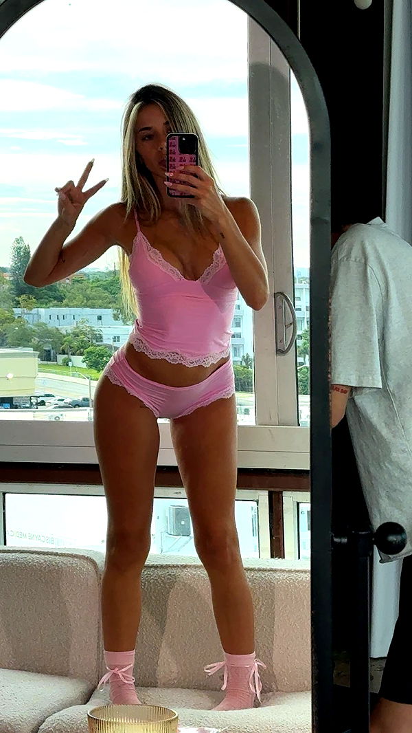 sadie.mckenna image ~ Altpins