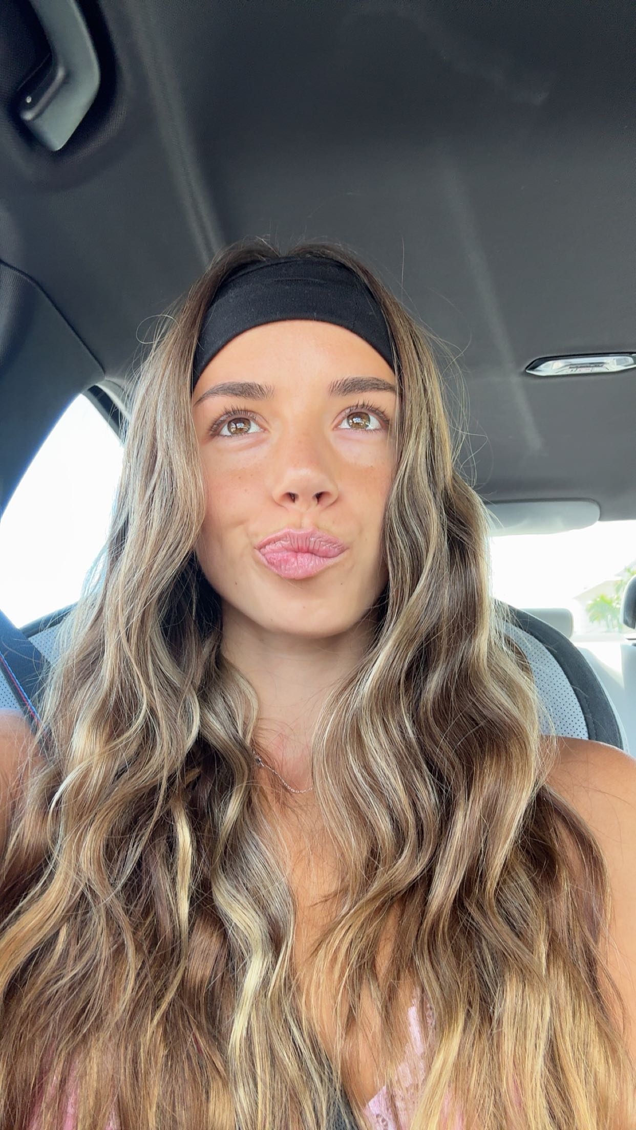 sadie.mckenna snapchat image archive image