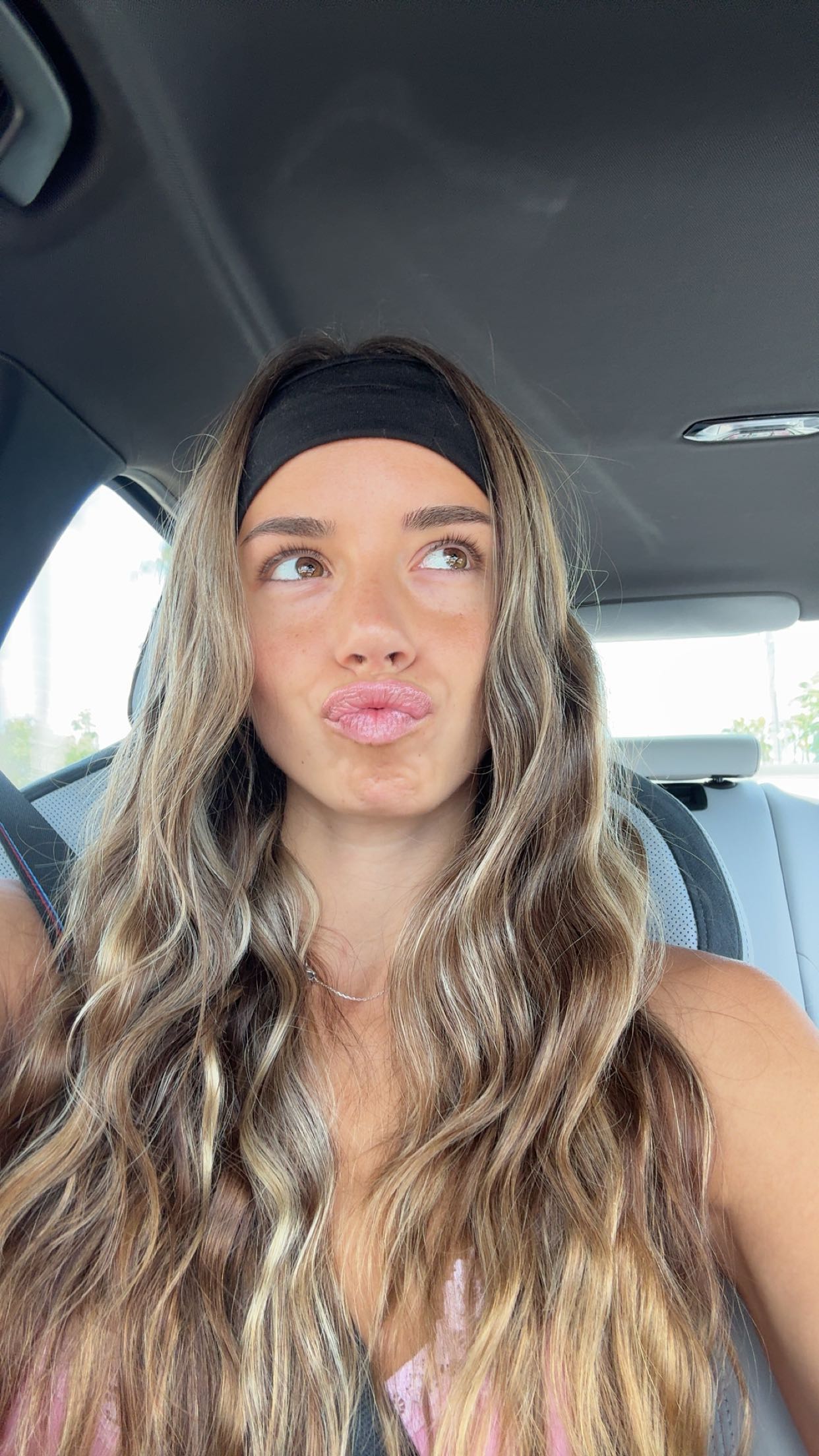 sadie.mckenna snapchat image archive image