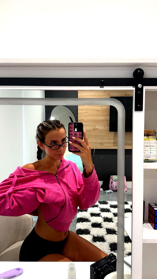 sadie.mckenna image ~ Altpins