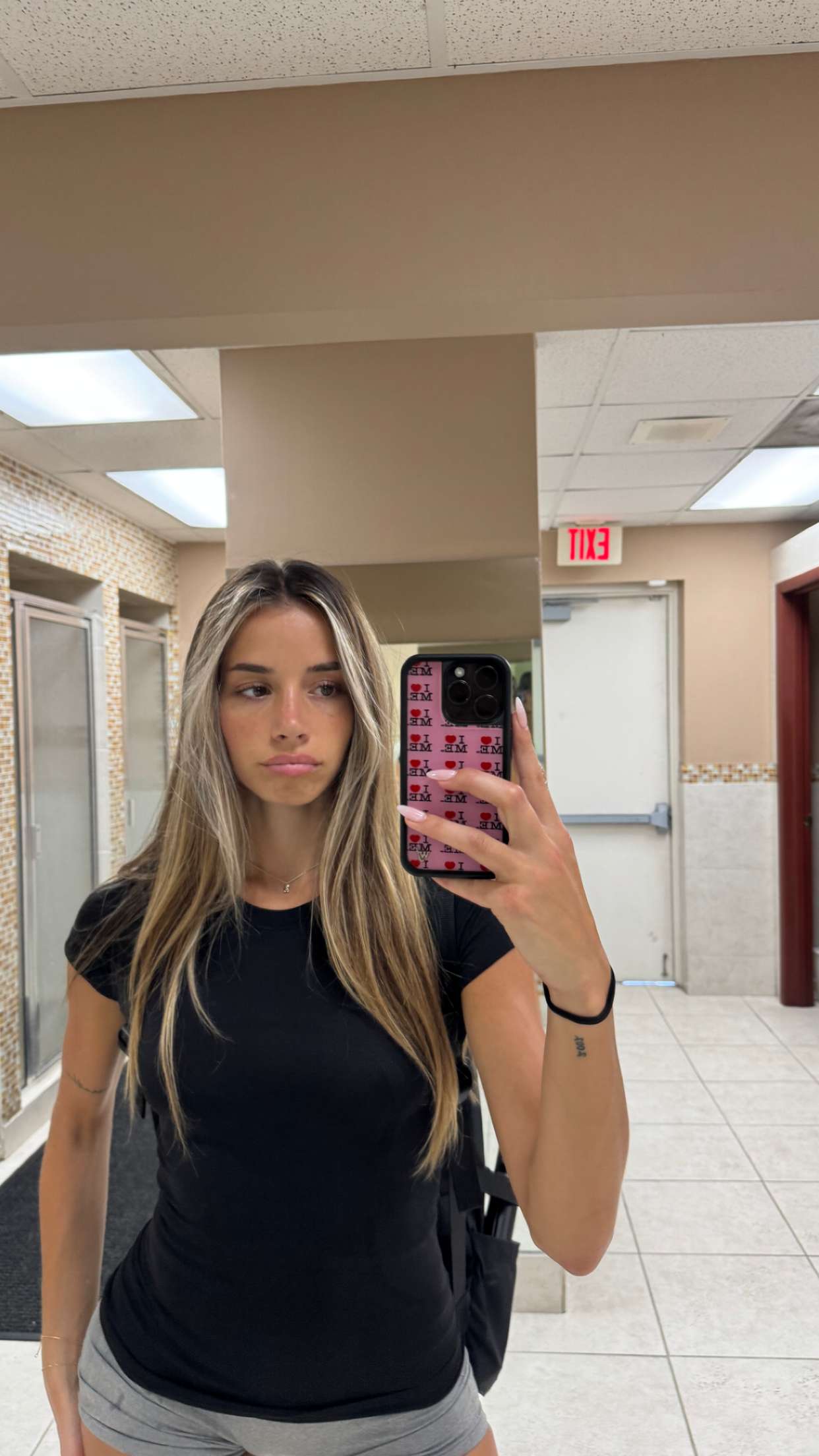 sadie.mckenna snapchat image archive image