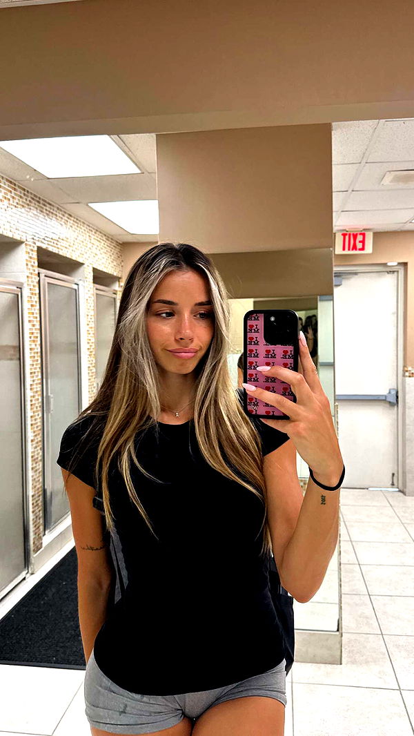 sadie.mckenna image ~ Altpins