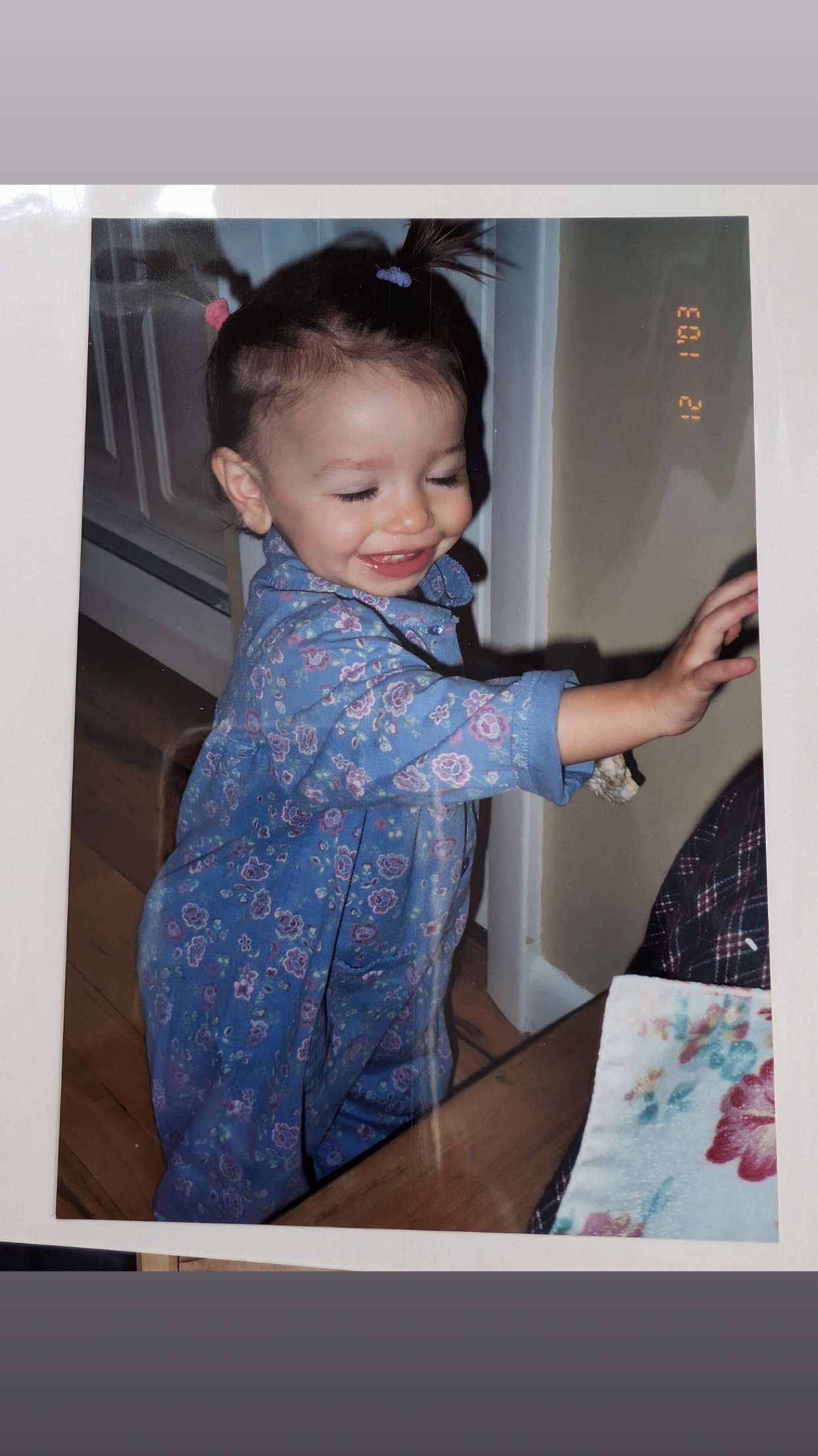 sadie.mckenna snapchat image archive image