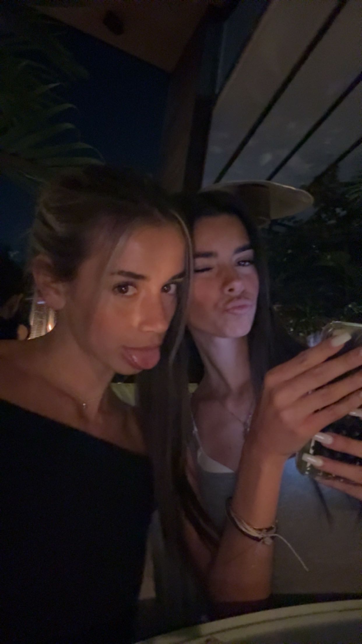 sadie.mckenna snapchat image archive image