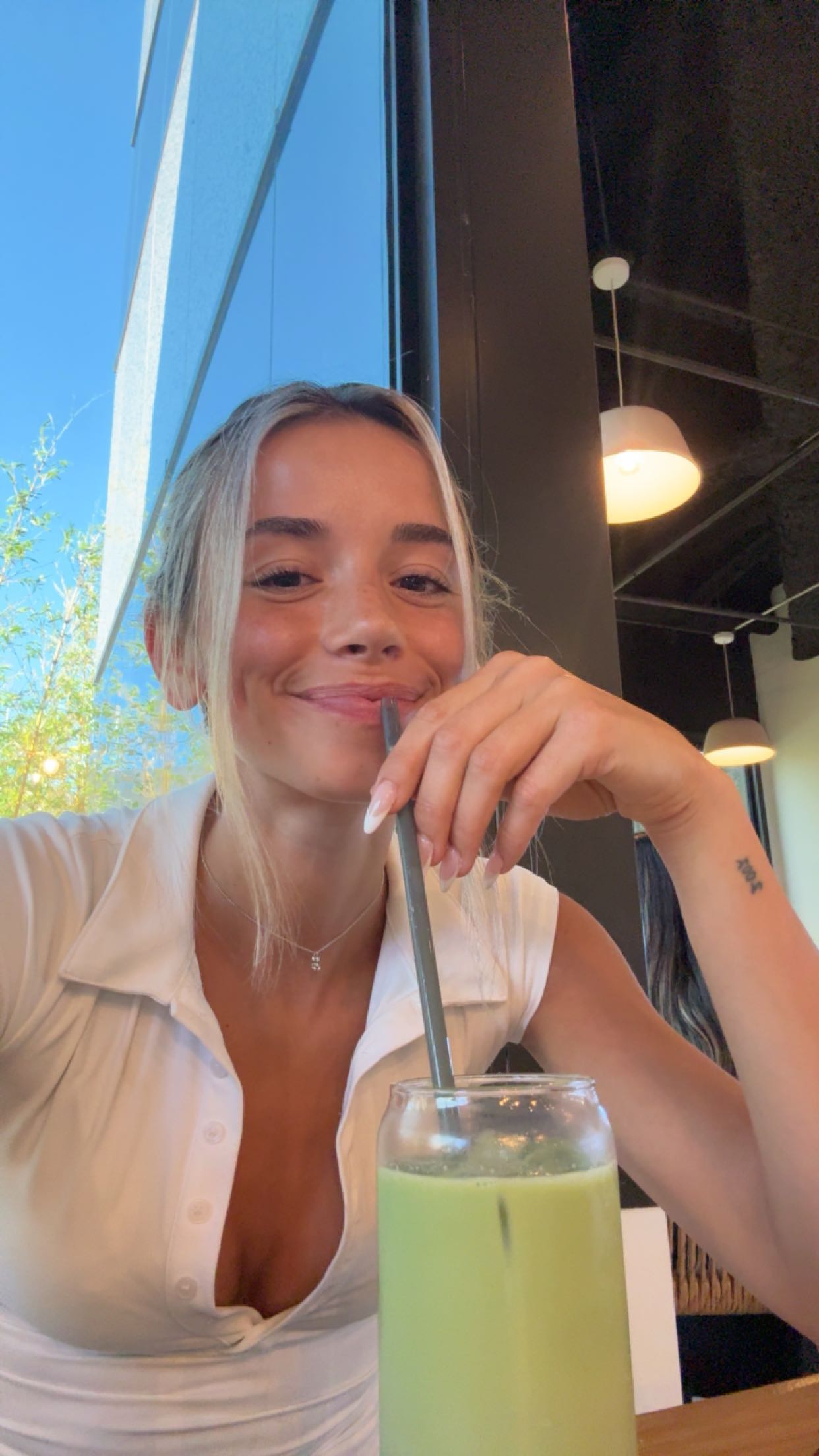 sadie.mckenna snapchat image archive image